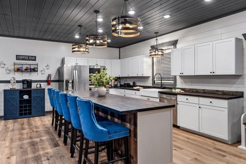 Cook, chat, and create in this spacious and welcoming kitchen.