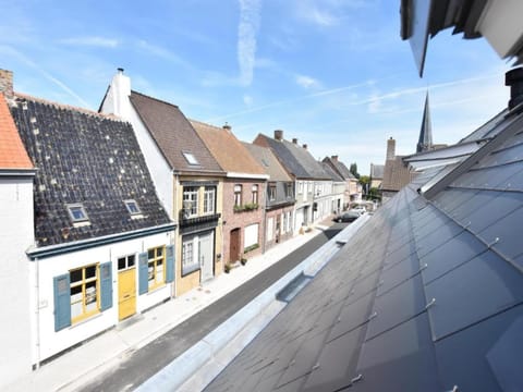 Region [summer] (>5 km)