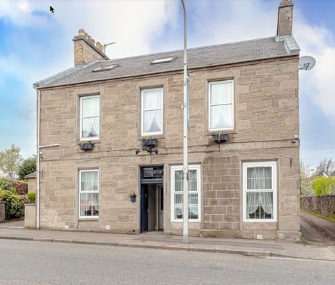 Allandale House- Front of House