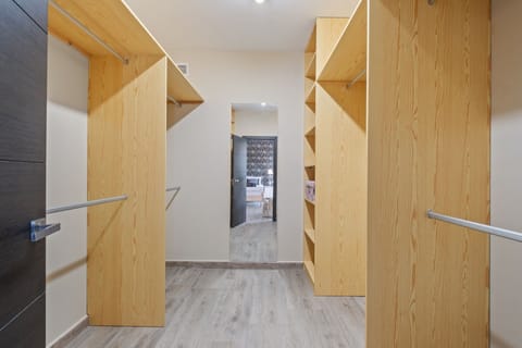 d2876aab-5c9b-4138-8c20-4bd965064bab