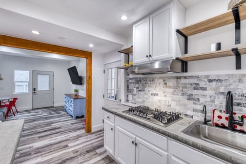 Kitchenette Downstairs