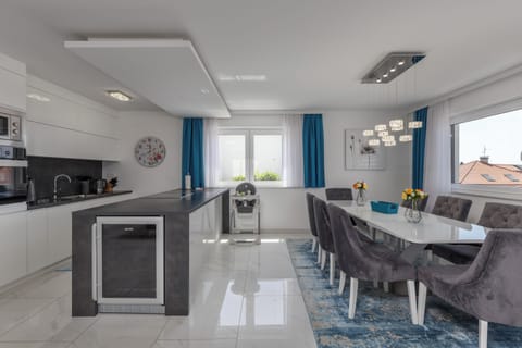 Kitchen and dining area