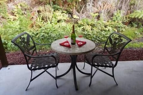 Ff010335 74f7 4652 bf27 ccd68b9171a0