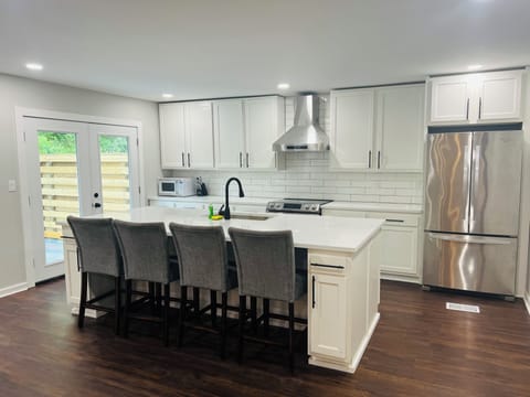 Lots of cabinets for extra storage