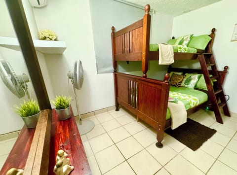 4 bedrooms, in-room safe, iron/ironing board, travel crib