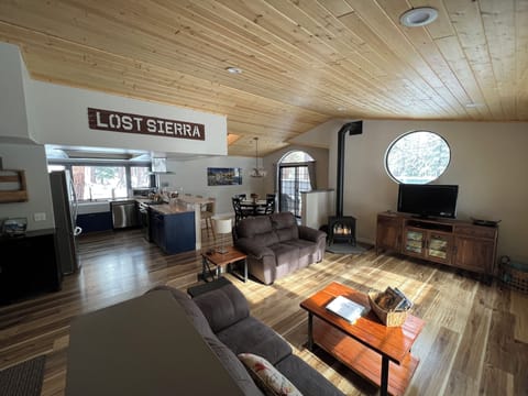 Open Living Area to Kitchen and Dining Room