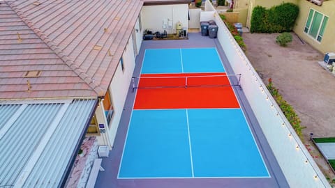 Sport court