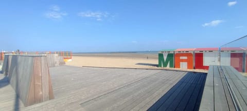 Beach nearby, sun loungers