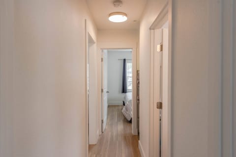 #StayInMyDistrict #CoosCottageCollection #CoosBay #BookDirect