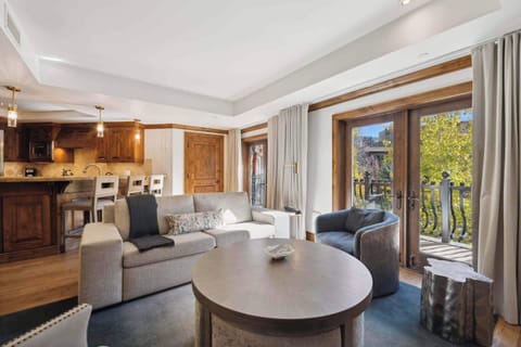 AspenMtnResidences-33B3-4229