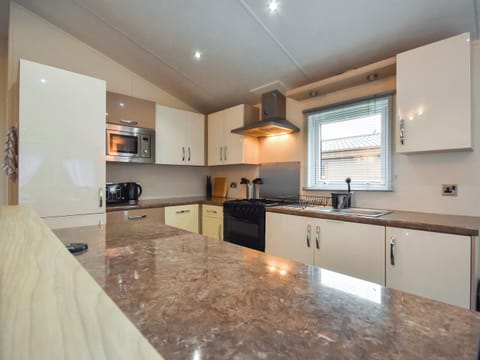 Open plan living space | Rivendell, Dollar