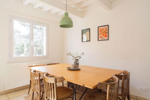 54733496-f13e-46ed-955c-25a9f2769312