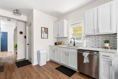 Fully Furnished Kitchen