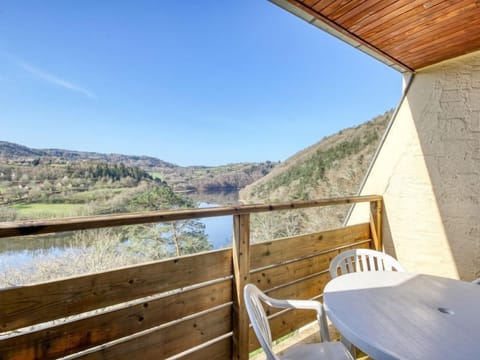 Relax on your balcony or terrace! Views vary.