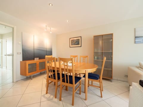 Table, Furniture, Door, Chair, Wood, Picture Frame, House, Flooring, Floor, Building