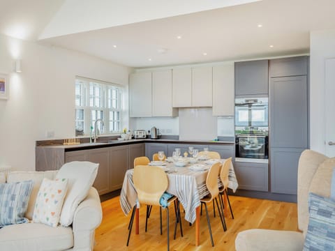 Open plan living space | Sandakan, Inverness, near Nairn