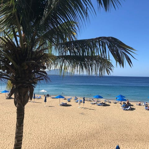 Sun loungers, beach towels