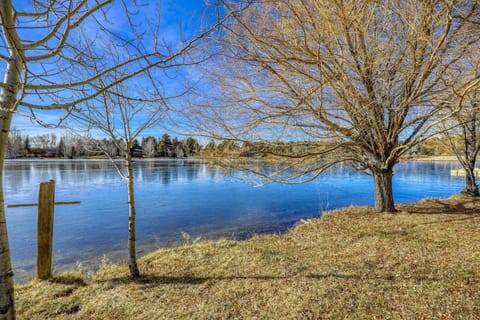 Private lake access, with the convenience of being centrally located within the charming town of Pagosa Springs. 300+ days of sunshine await!