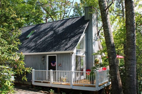 Welcome to Stone Circe Cottage!