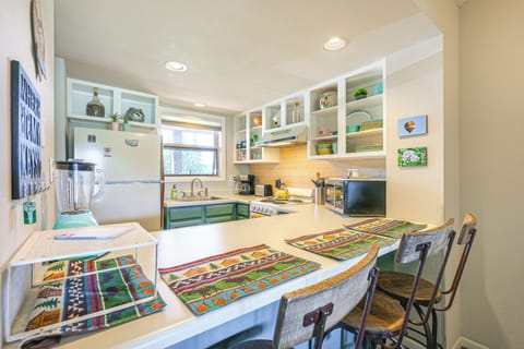 Kitchen | Cooking Basics | Drip Coffee Maker