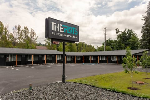 The Flats in downtown Coeur d'Alene – a newly renovated complex offering both short and long-term stays. Enjoy convenient parking and direct access to your room, making your stay as easy and comfortable as possible.