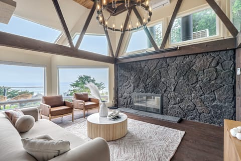 Living Room with Fireplace