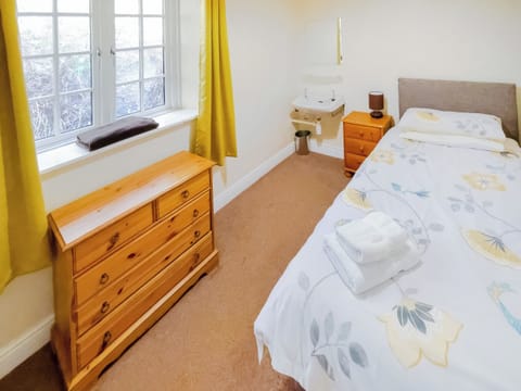 Single bedroom | Blencathra Retreat - Latrigg View - Blencathra Retreats, Threlkeld, near Keswick