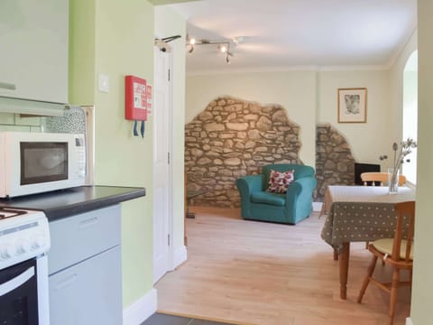 Dining Area | Lily of the Valley - Sannan Court, Llanfynydd