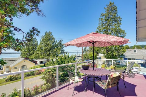 Camano Vacation Rental | 2BR | 2BA | Stairs Required | 2,000 Sq Ft