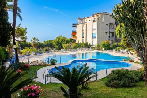 Shared pool