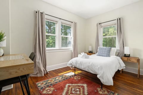 Twin Sized Bedroom with Desk