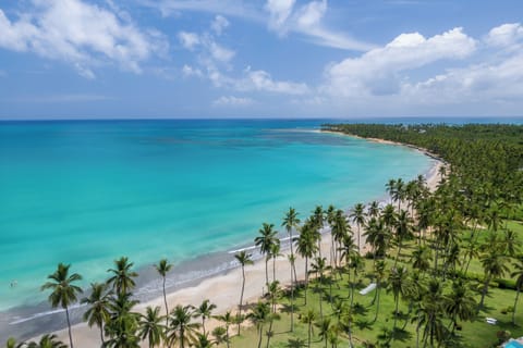 Beach nearby, beach towels