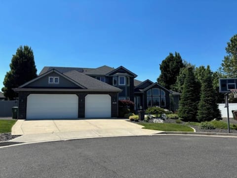 6df54818-826c-4971-9e7d-eba0b98fe21c