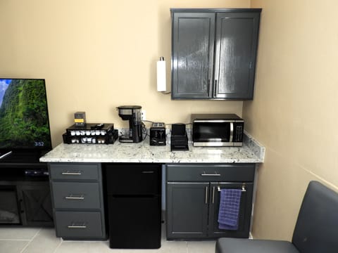 Fridge, microwave, coffee/tea maker, electric kettle