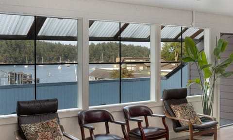 Spacious common area with harbor view