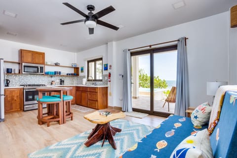 74d6a8c6-f99c-41e5-bfac-66b4a502d748