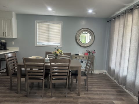 Dinning room in the main floor