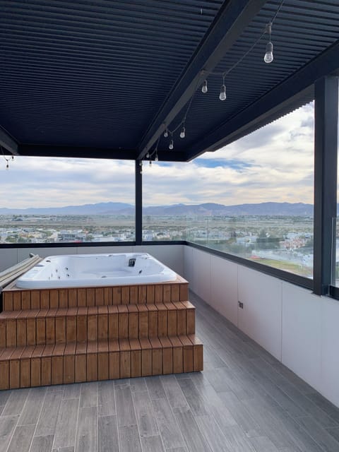 Indoor spa tub