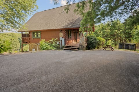 Parking area and entrance