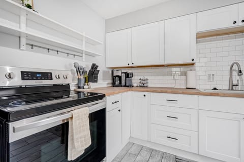 Cook, Eat, Love: A Chef's Dream Come True