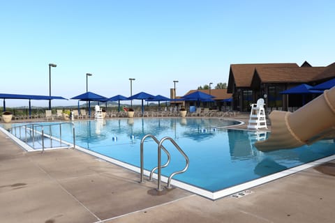 Indoor pool, outdoor pool