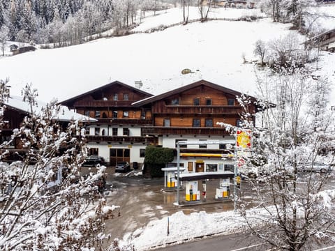 Holiday Home Exterior [winter]