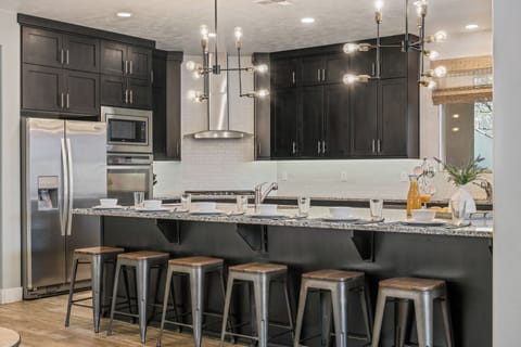 Fully Equipped Kitchen #87