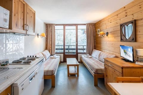 Make a quick meal in your kitchenette.