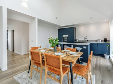 Kitchen/diner | Faodail, Portree, Isle of Skye