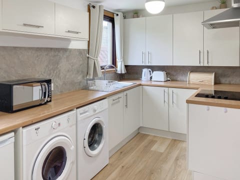 Kitchen | Sea Breeze, Cairnbulg, near Fraserburgh