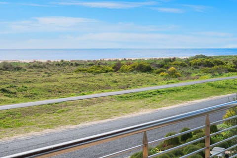 Beach/ocean view