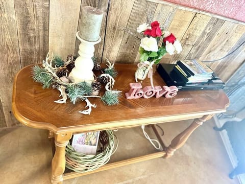 Rustic decorative accents