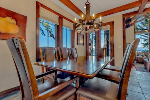Dining Room: 7-person dining table, access to patio and backyard, connected to kitchen