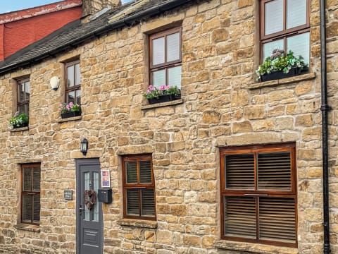 Exterior | Mill Race House, Alston